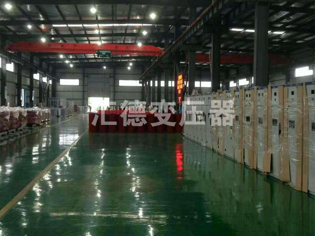 黔东南变压器车间一角